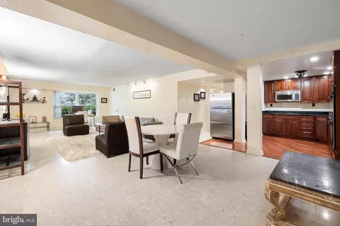 Dining - 7600 Tremayne Pl #103, Mclean, VA 22102 photo 1 of 3