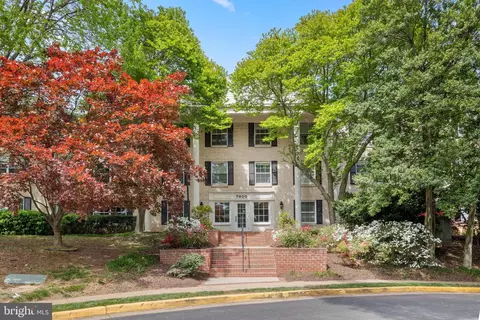 7600 Tremayne Pl #103, Mclean, VA 22102