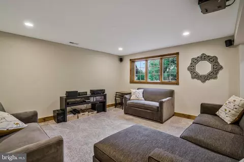 Other - 5642 Inverchapel Rd, Springfield, VA 22151 photo 11 of 25