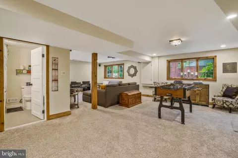Other - 5642 Inverchapel Rd, Springfield, VA 22151 photo 16 of 25
