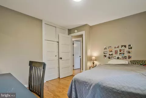 Bedroom - 5642 Inverchapel Rd, Springfield, VA 22151 photo 10 of 12