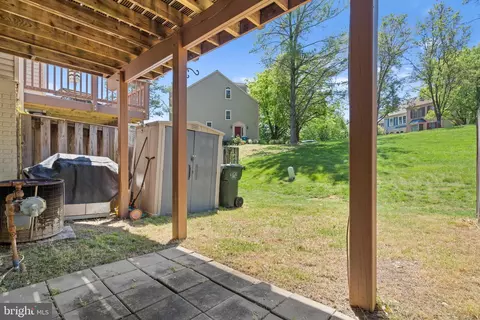 Exterior - 8733 Stone Hill Pl, Springfield, VA 22153 photo 4 of 4