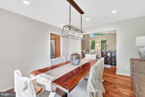 Dining - 1923 Poole Ln, Mclean, VA 22101 photo 2 of 3