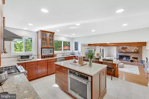 Kitchen - 1923 Poole Ln, Mclean, VA 22101 photo 1 of 11