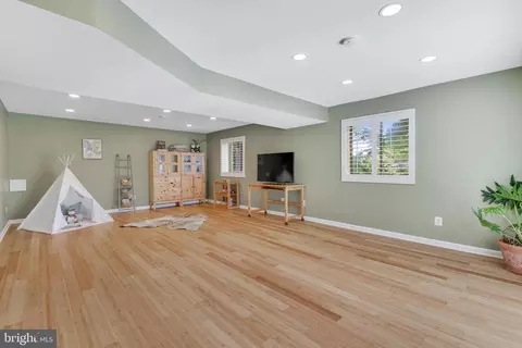 Other - 1923 Poole Ln, Mclean, VA 22101 photo 11 of 15