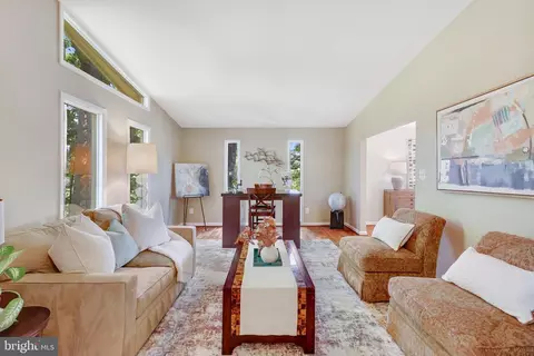 Other - 1923 Poole Ln, Mclean, VA 22101 photo 5 of 15