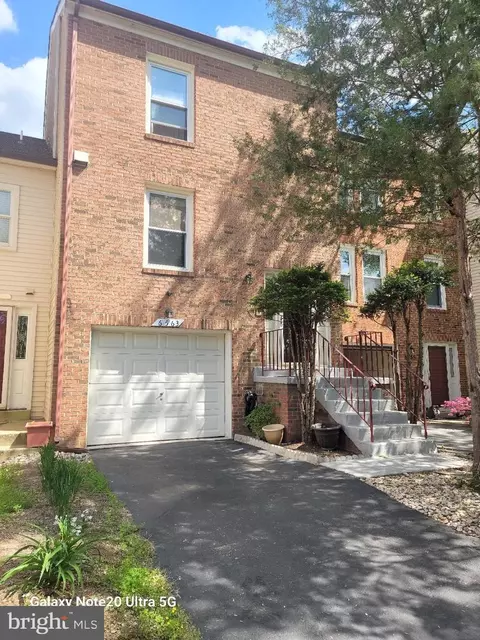 6563 Tartan Vis, Alexandria, VA 22312
