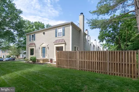 6120 Old Brentford Ct, Alexandria, VA 22310