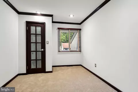 2425 Glade Bank Way, Reston, VA 20191 photo 41