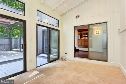 2425 Glade Bank Way, Reston, VA 20191 photo 21