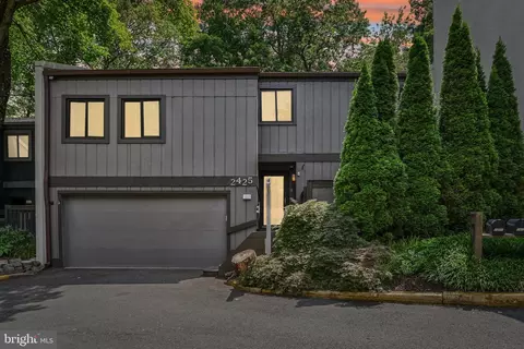 2425 Glade Bank Way, Reston, VA 20191 photo 51