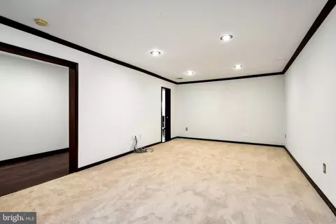 2425 Glade Bank Way, Reston, VA 20191 photo 24