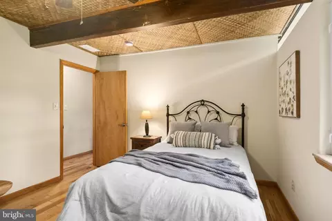 Bedroom - 5837 Boothe Dr, Burke, VA 22015 photo 7 of 10