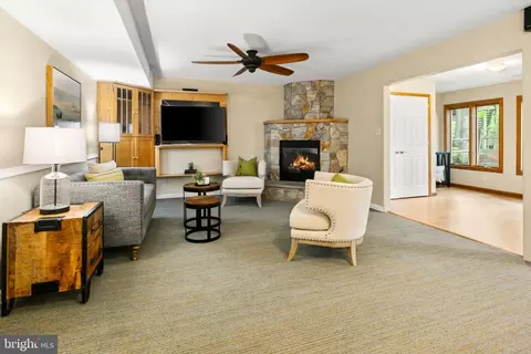 Living - 5837 Boothe Dr, Burke, VA 22015 photo 4 of 6