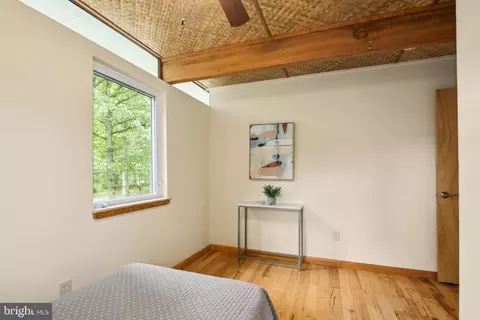 Bedroom - 5837 Boothe Dr, Burke, VA 22015 photo 10 of 10