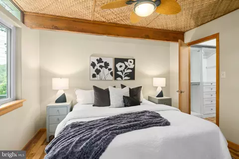 Bedroom - 5837 Boothe Dr, Burke, VA 22015 photo 3 of 10