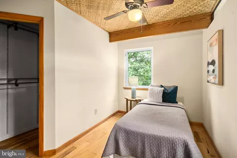 Bedroom - 5837 Boothe Dr, Burke, VA 22015 photo 8 of 10