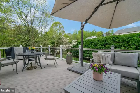 Exterior - 8486 Brutus Ct, Springfield, VA 22153 photo 4 of 8