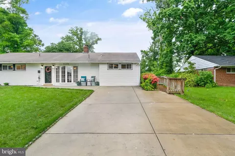 7309 Exmore St, Springfield, VA 22150 photo 4