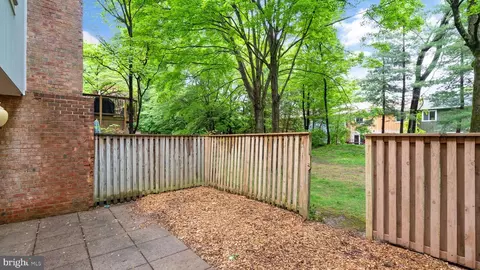 11116 Forest Edge Dr, Reston, VA 20190 photo 38