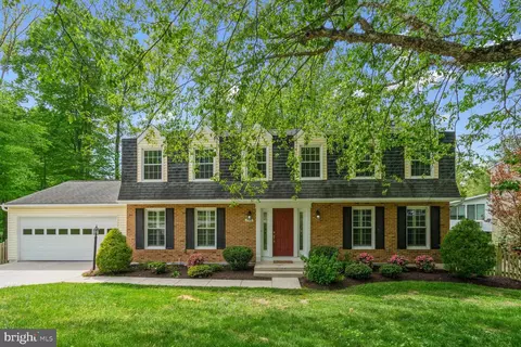 7586 Vogels Way, Springfield, VA 22153 photo 2