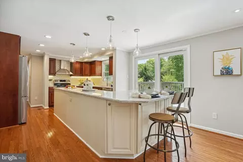 7586 Vogels Way, Springfield, VA 22153 photo 12