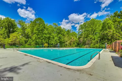 Exterior - 7621 Provincial Dr #306, Mclean, VA 22102 photo 6 of 7