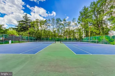View/Area - 7621 Provincial Dr #306, Mclean, VA 22102 photo 1 of 3
