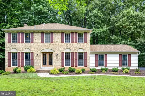 11156 Conestoga Ct, Oakton, VA 22124