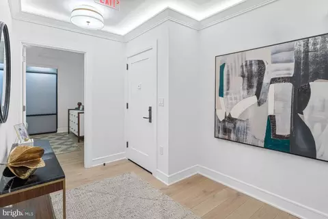 Entry Way - 6718 Lowell Ave #504, Mclean, VA 22101 photo 1 of 2