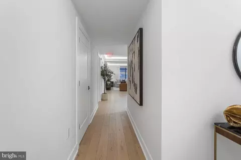 Entry Way - 6718 Lowell Ave #504, Mclean, VA 22101 photo 2 of 2