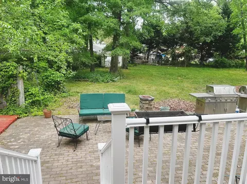 7115 Constantine Ave, Springfield, VA 22150 photo 9