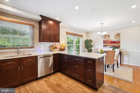 Kitchen - 5956 Seabright Rd, Springfield, VA 22152 photo 5 of 5