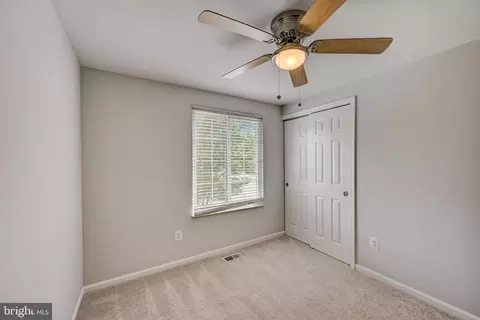 Bedroom - 8054 Athena St, Springfield, VA 22153 photo 4 of 8