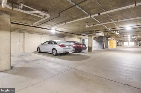 1601 Spring Gate Dr #1311, Mclean, VA 22102 photo 38