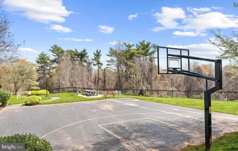 1601 Spring Gate Dr #1311, Mclean, VA 22102 photo 57