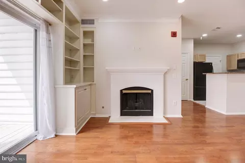 1601 Spring Gate Dr #1311, Mclean, VA 22102 photo 4