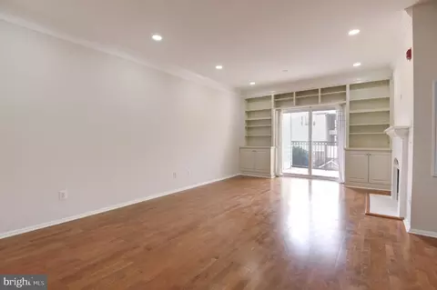 1601 Spring Gate Dr #1311, Mclean, VA 22102 photo 6