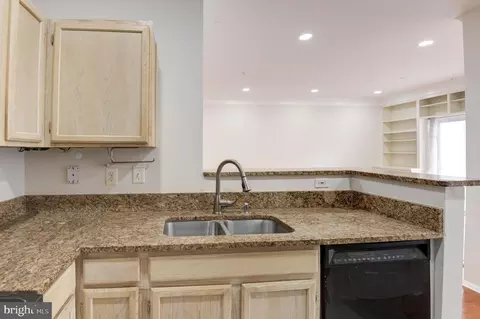 1601 Spring Gate Dr #1311, Mclean, VA 22102 photo 17