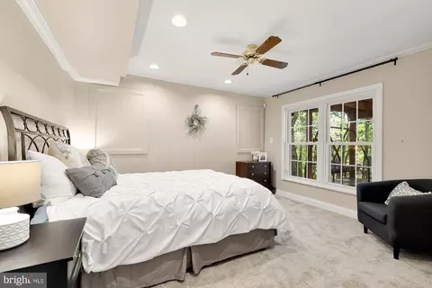 Bedroom - 11965 Grey Squirrel Ln, Reston, VA 20194 photo 7 of 9