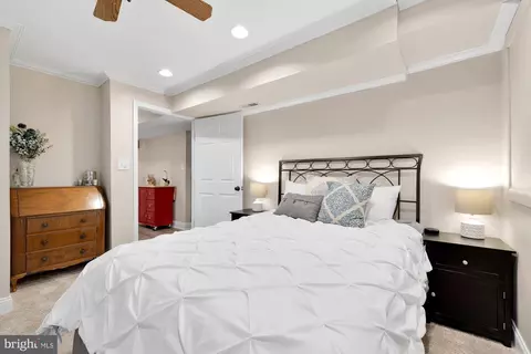 Bedroom - 11965 Grey Squirrel Ln, Reston, VA 20194 photo 8 of 9