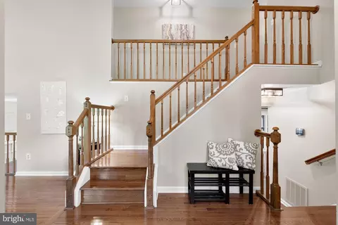 Entry Way - 11965 Grey Squirrel Ln, Reston, VA 20194 photo 1 of 7