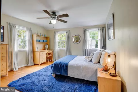 8209 Langbrook Rd, Springfield, VA 22152 photo 32
