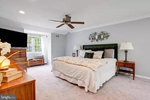 8209 Langbrook Rd, Springfield, VA 22152 photo 44