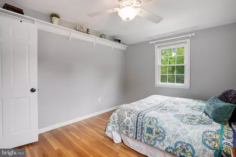 8209 Langbrook Rd, Springfield, VA 22152 photo 35