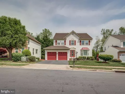 13618 Clary Sage Dr, Chantilly, VA 20151