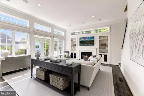 1412 Kurtz Rd, Mclean, VA 22101 photo 20