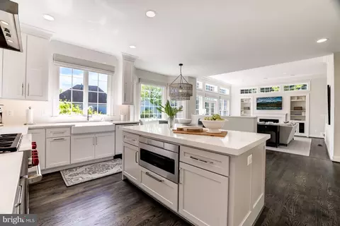 1412 Kurtz Rd, Mclean, VA 22101 photo 7