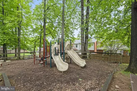 7755 Tiverton Dr, Springfield, VA 22152 photo 39