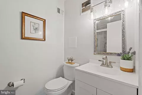 7755 Tiverton Dr, Springfield, VA 22152 photo 29
